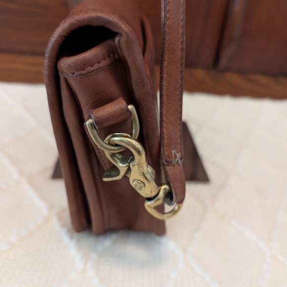 Vintage Coach British Tan Pocket Purse #9755 - Picture 5 of 11